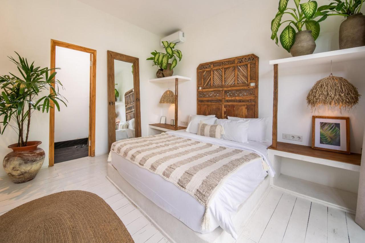 Villa Yogi Surf 2 Canggu Exterior foto